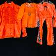 Oranje kleding