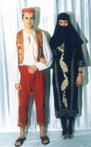 Gelach kopen spoelen Klemo kledingverhuur en -verkoop - Kleding - Turks paar